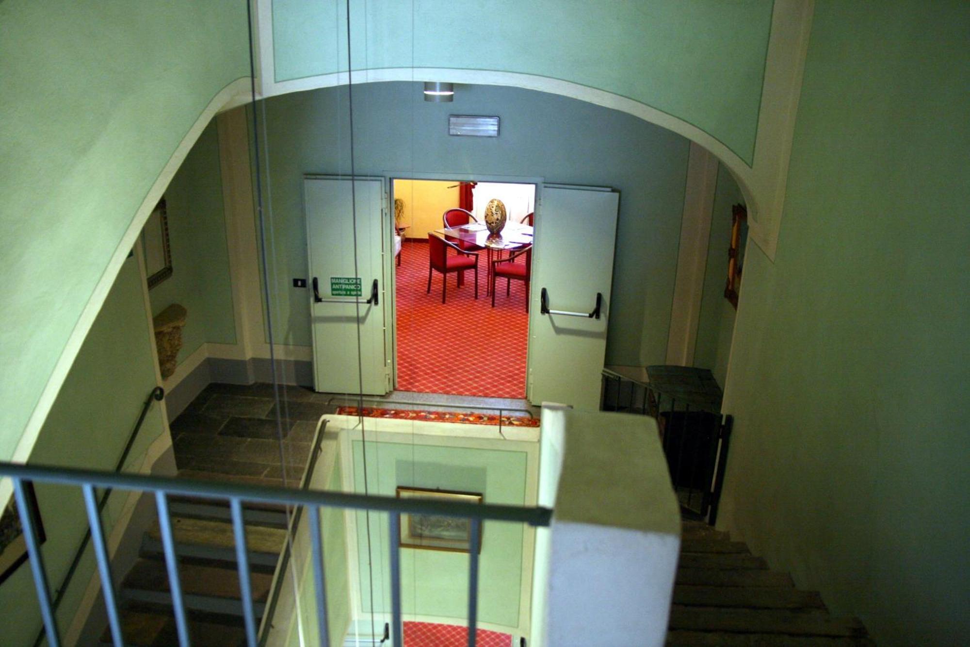 Hotel Portici Vicoforte Buitenkant foto