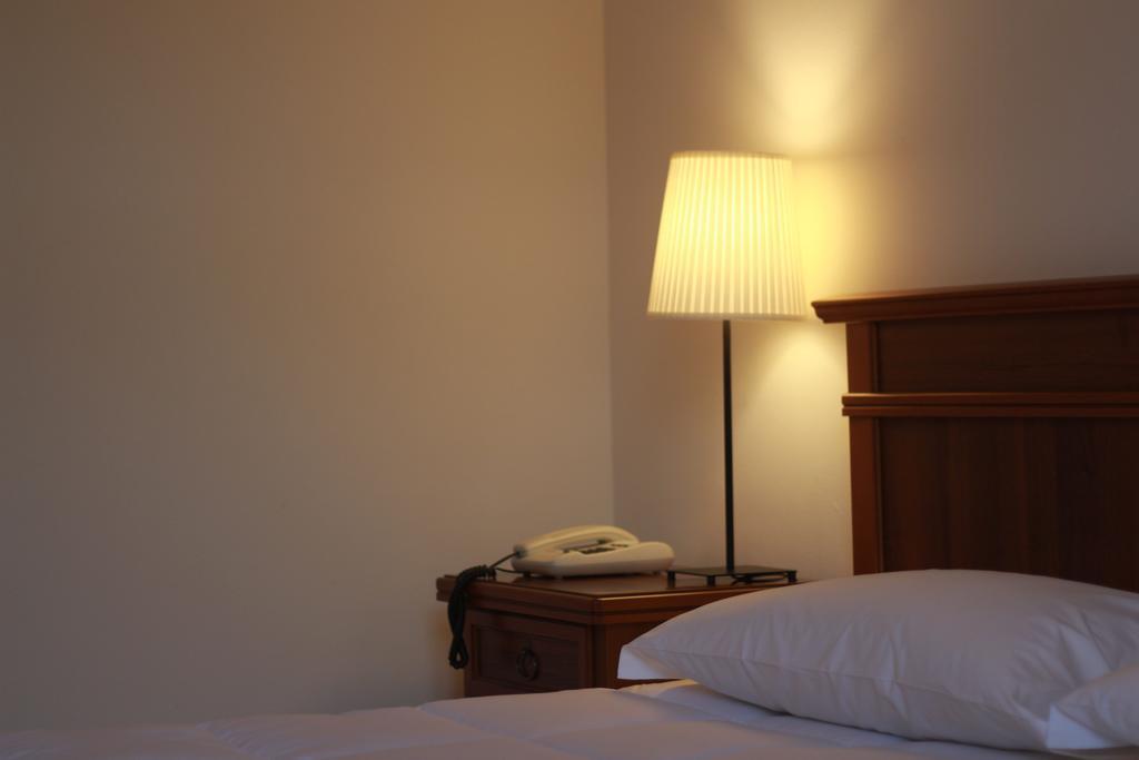 Hotel Portici Vicoforte Buitenkant foto