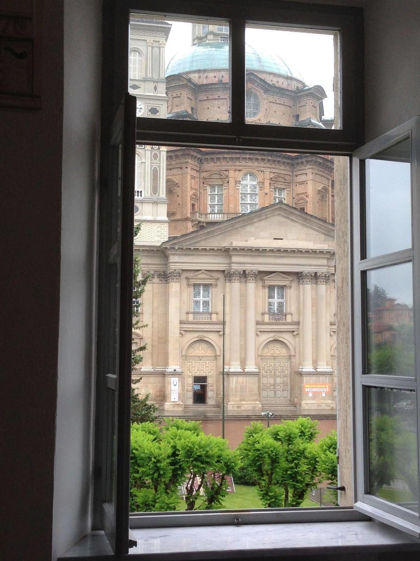 Hotel Portici Vicoforte Buitenkant foto